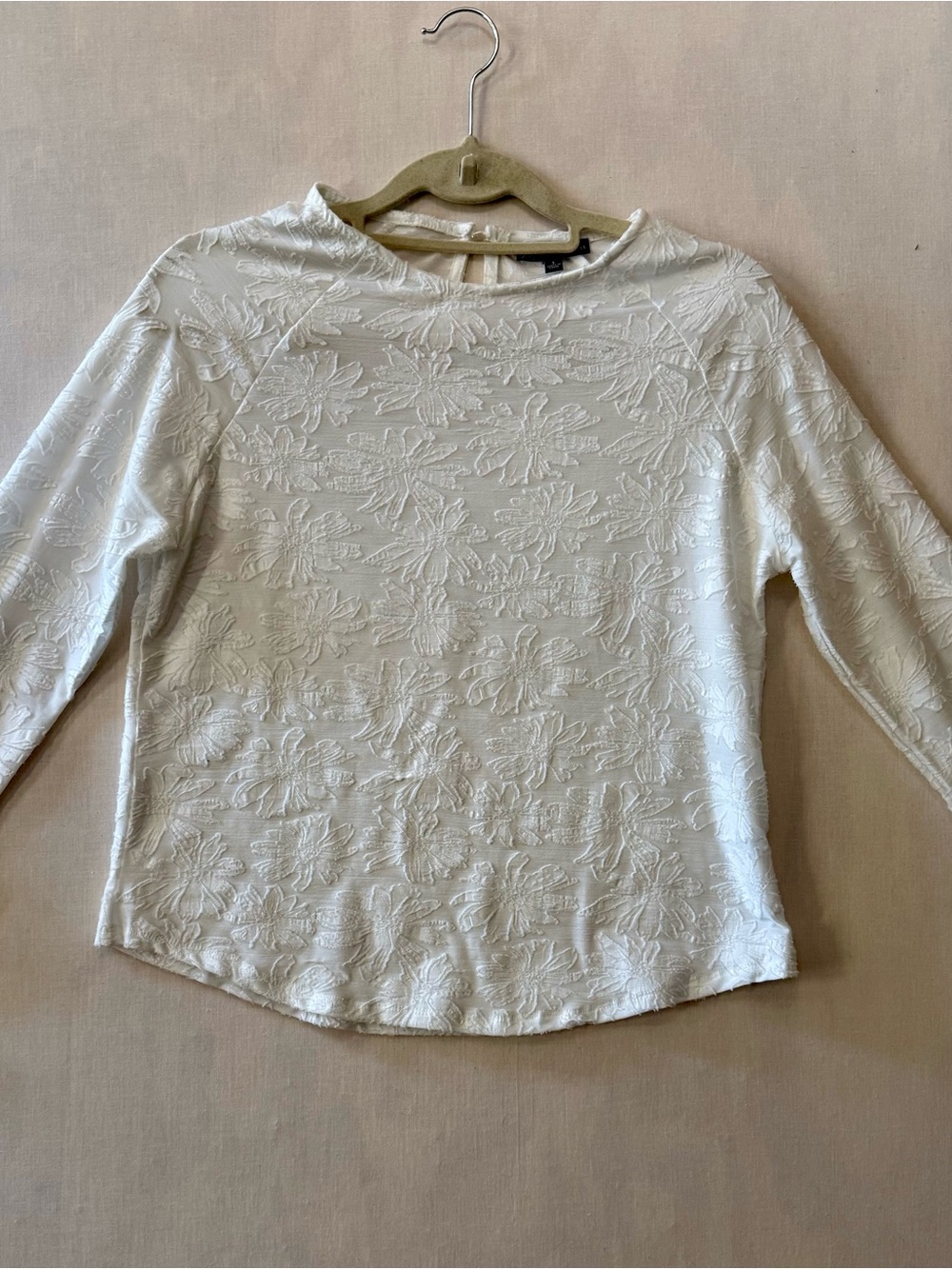 Adrianna Papell Cream Embossed Floral Long-Sleeve Tee